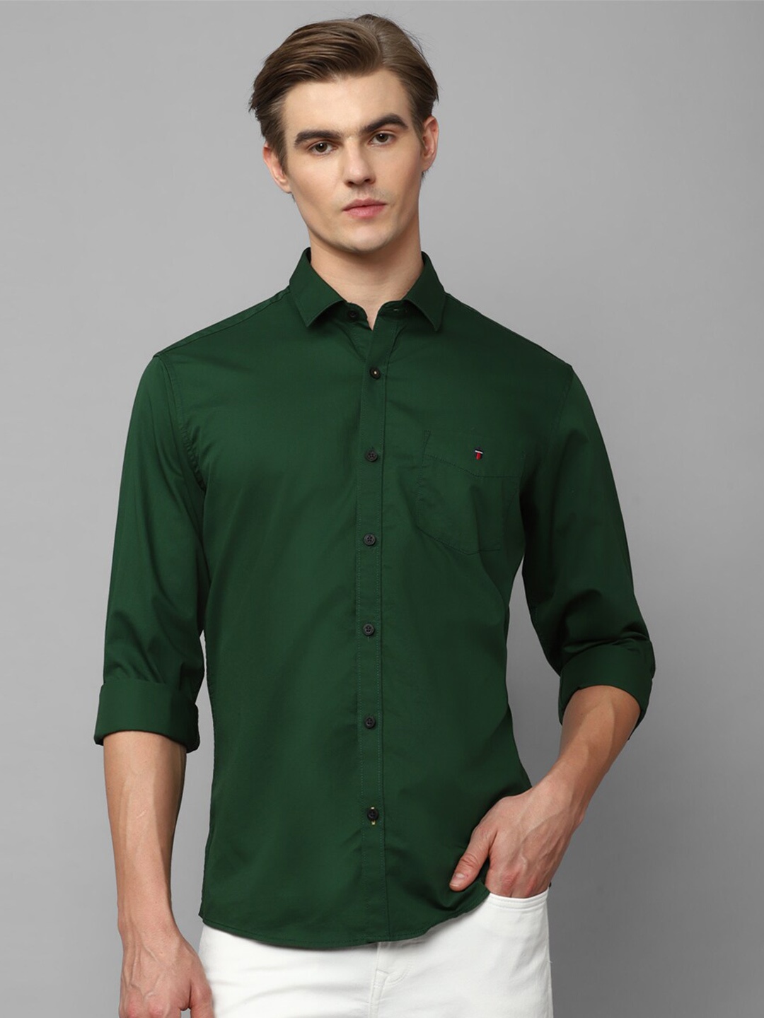 

Louis Philippe Sport Slim Fit Opaque Cotton Casual Shirt, Green