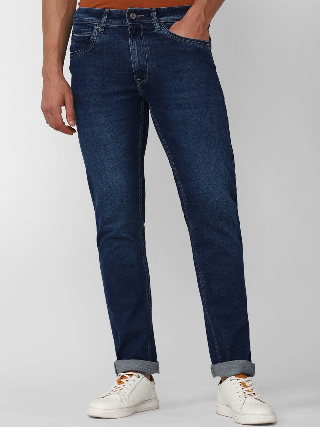 

Peter England CasualsMen classic tapered mid stretch Jeans, Navy blue