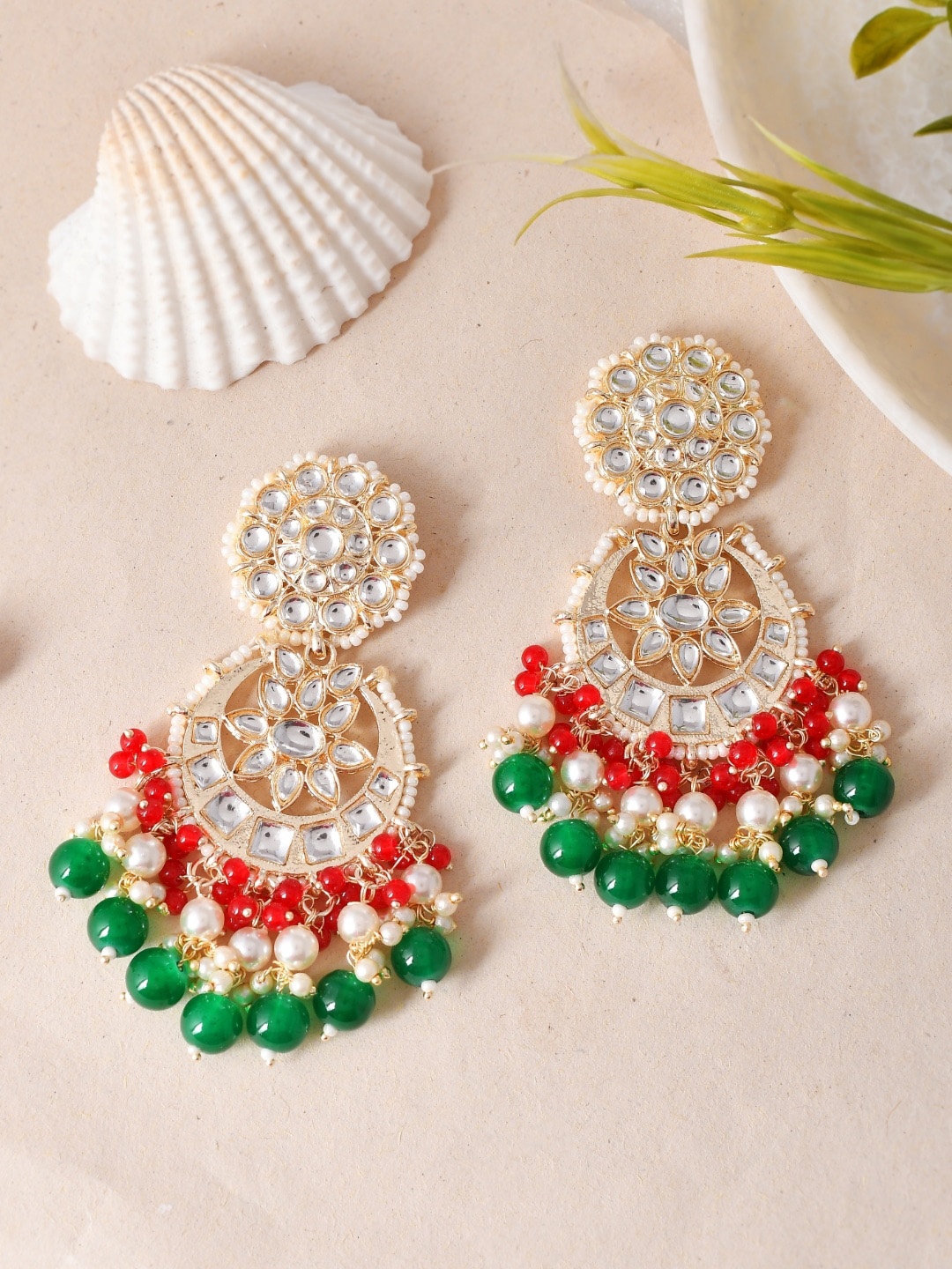 

Ishhaara Contemporary Chandbalis Earrings, Silver
