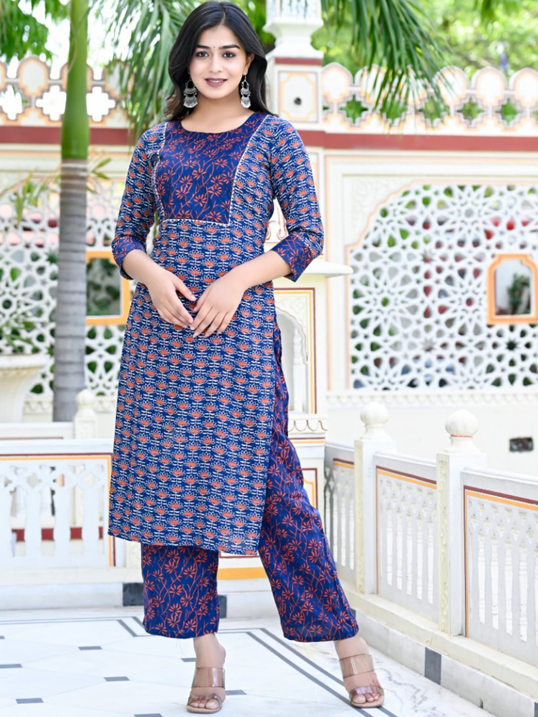 

KALINI Floral Printed Regular Straight Kurta With Palazzos, Blue