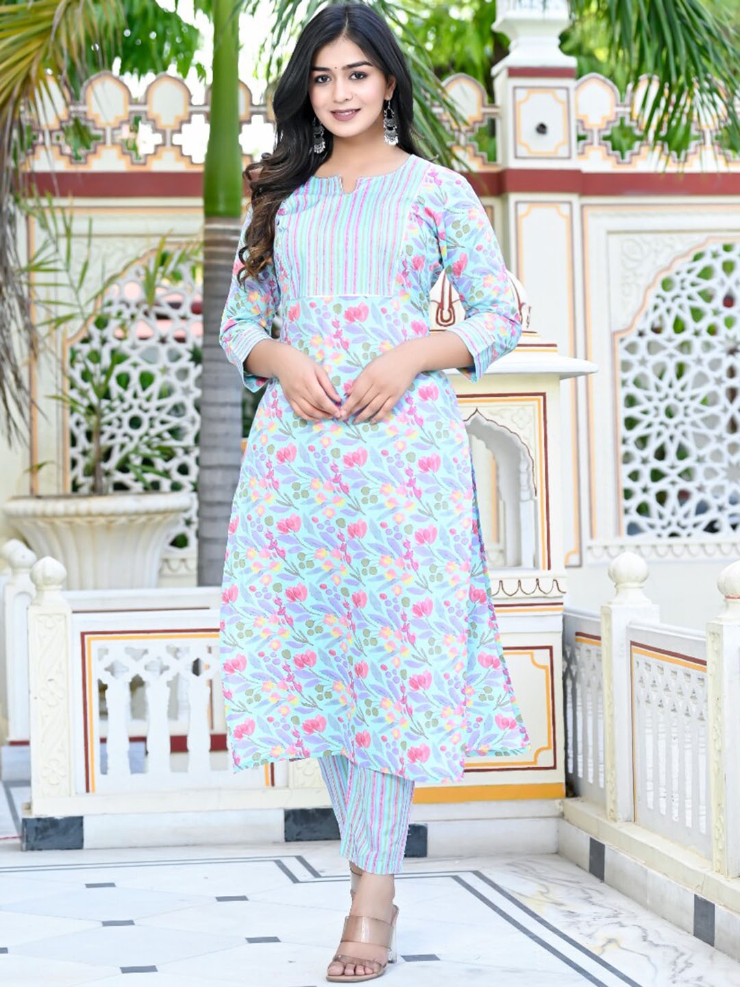 

KALINI Floral Printed Regular Kurta With Trousers, Blue