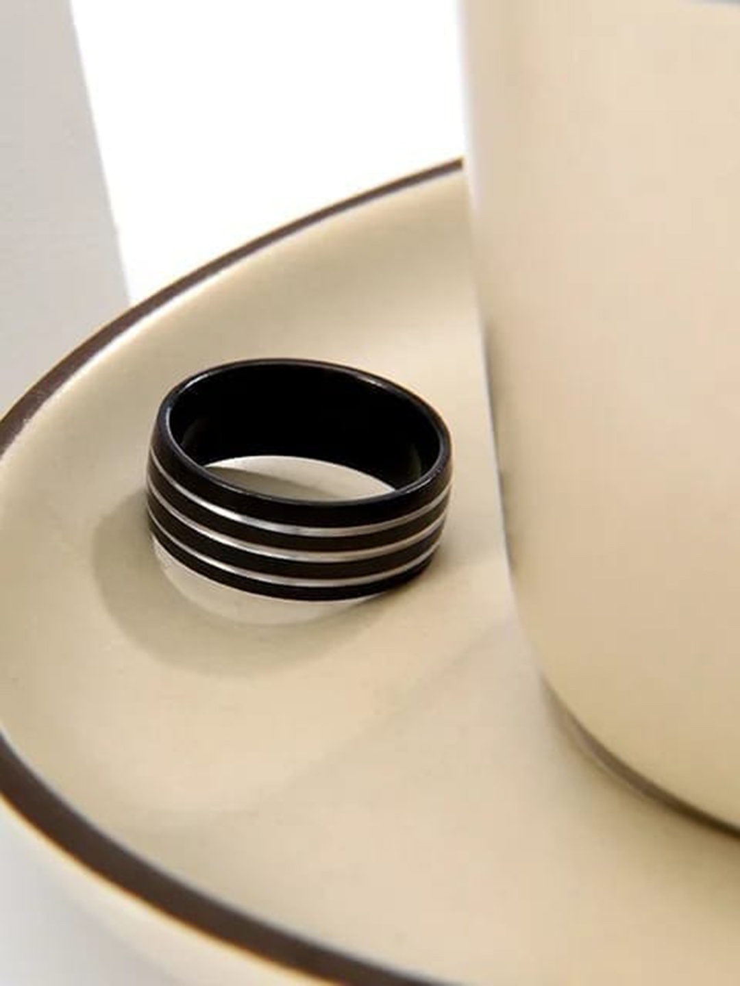 

VIEN Tungsten Brushed Finish Stripe on Chambered Edges Rings, Black