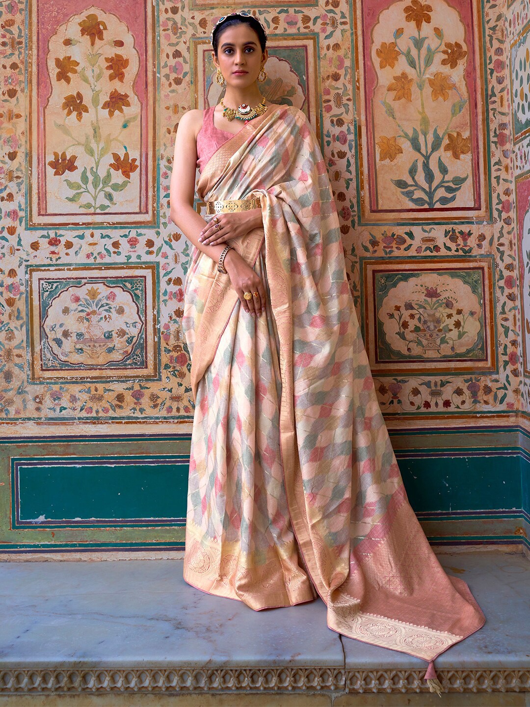 

Anouk Cream & Pink Zari Geometric Printed Banarasi Saree