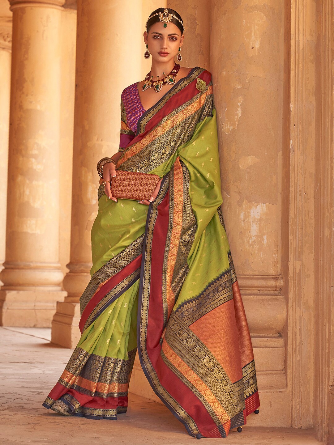 

Anouk Green & Red Paisley Woven Design Zari Banarasi Saree