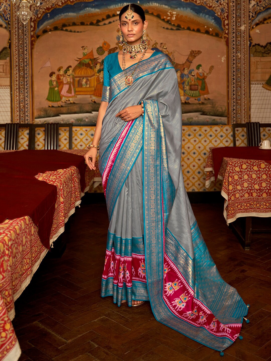 

Anouk Ethnic Woven Zari Patola Saree, Grey