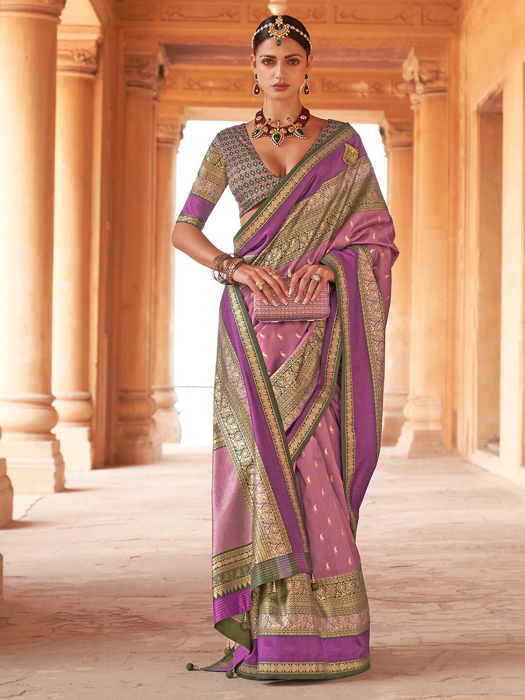 

Anouk Woven Design Zari Banarasi Saree, Mauve