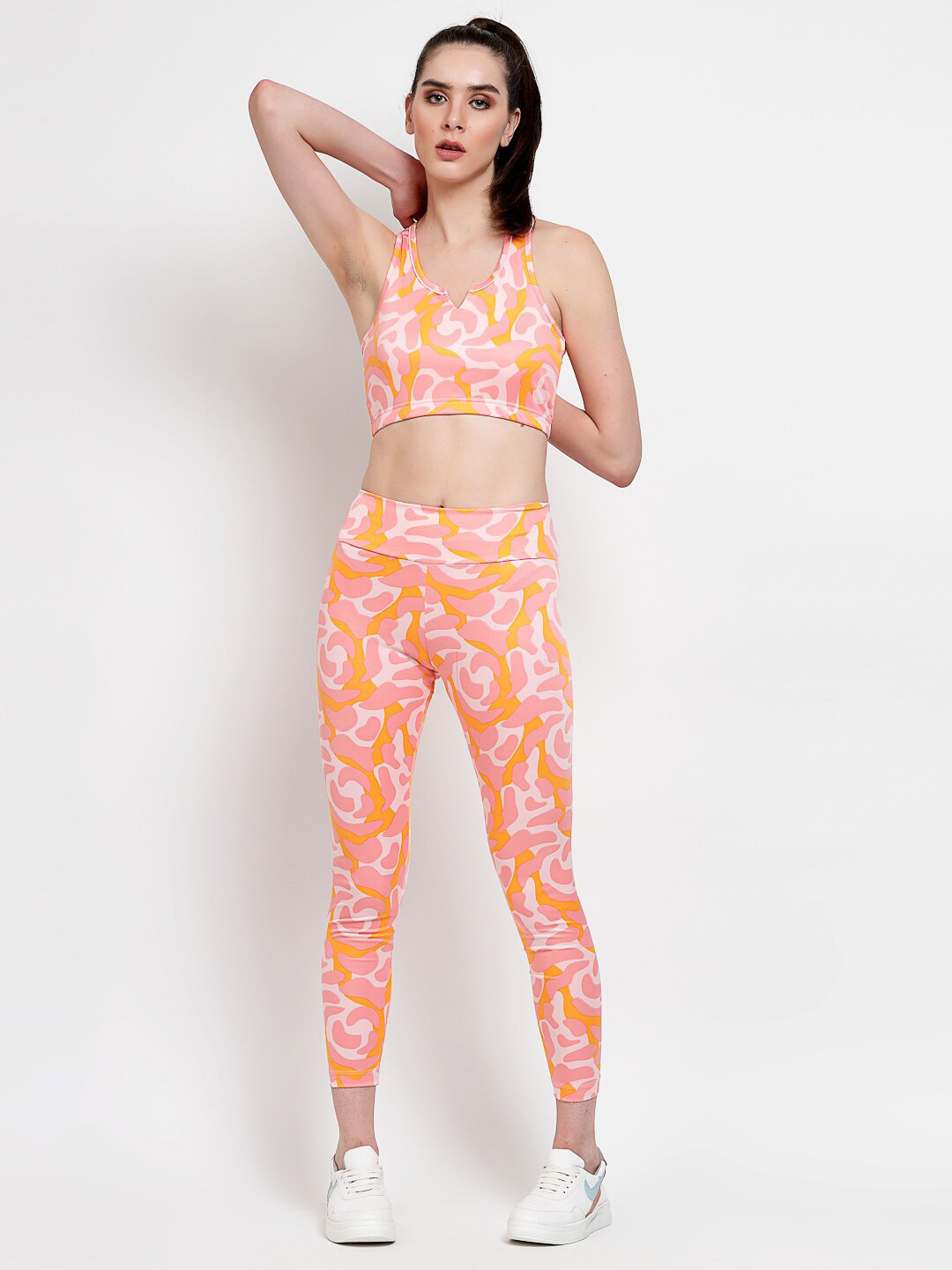

YOONOY Abstract Printed Sports Top With Leggings, White