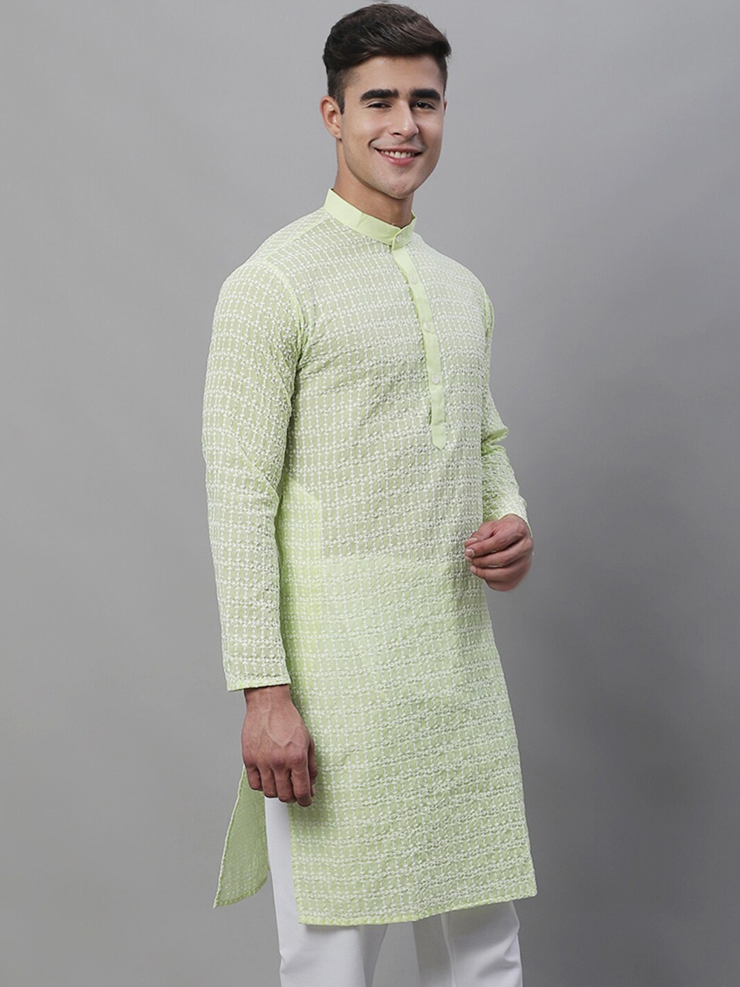 

SOJANYA Geometric Embroidered Kurta, Green
