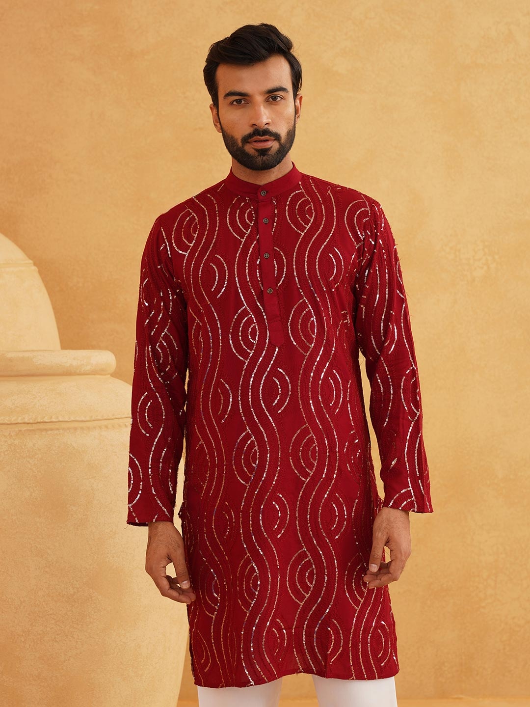 

SOJANYA Men Geometric Embroidered Pure Cotton Sequinned Kurta, Maroon