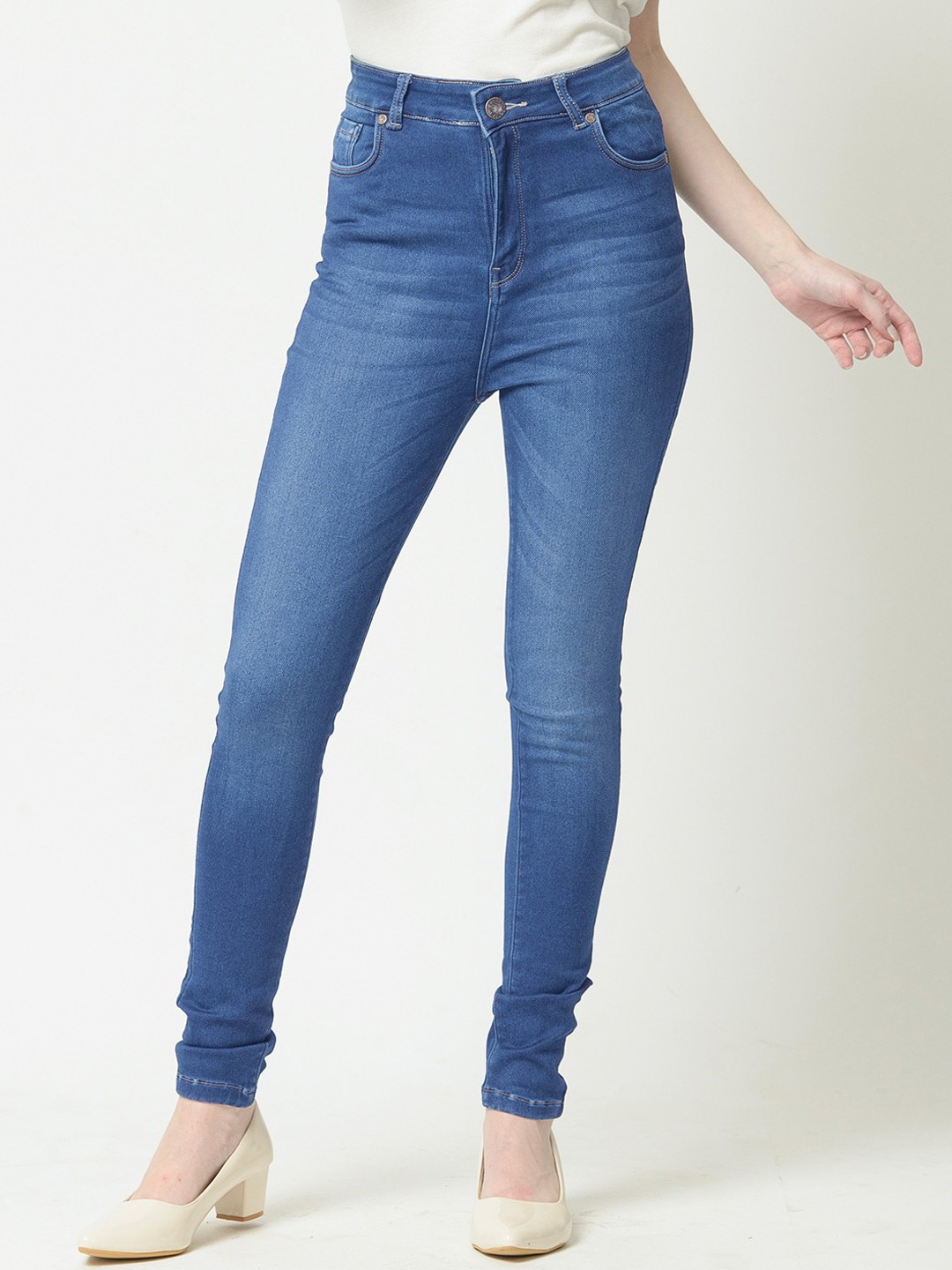 

urSense Women Slim Fit Clean Look Light Fade Stretchable Jeans, Blue