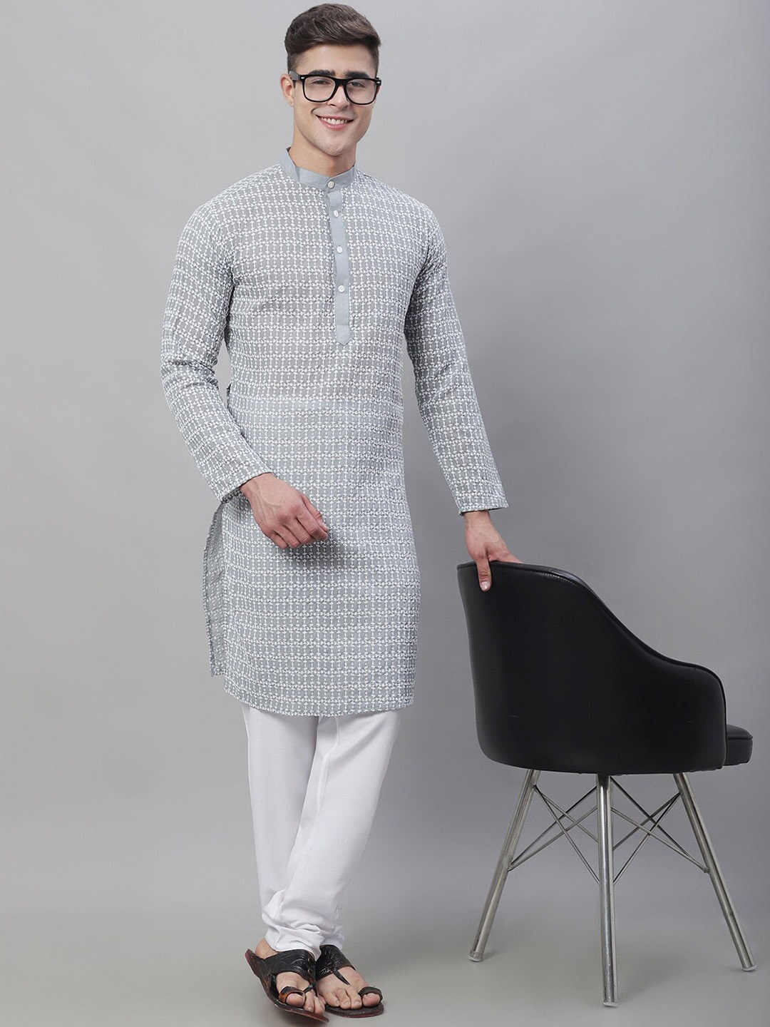 

SOJANYA Embroidered Pure Cotton Kurta with Churidar, Grey