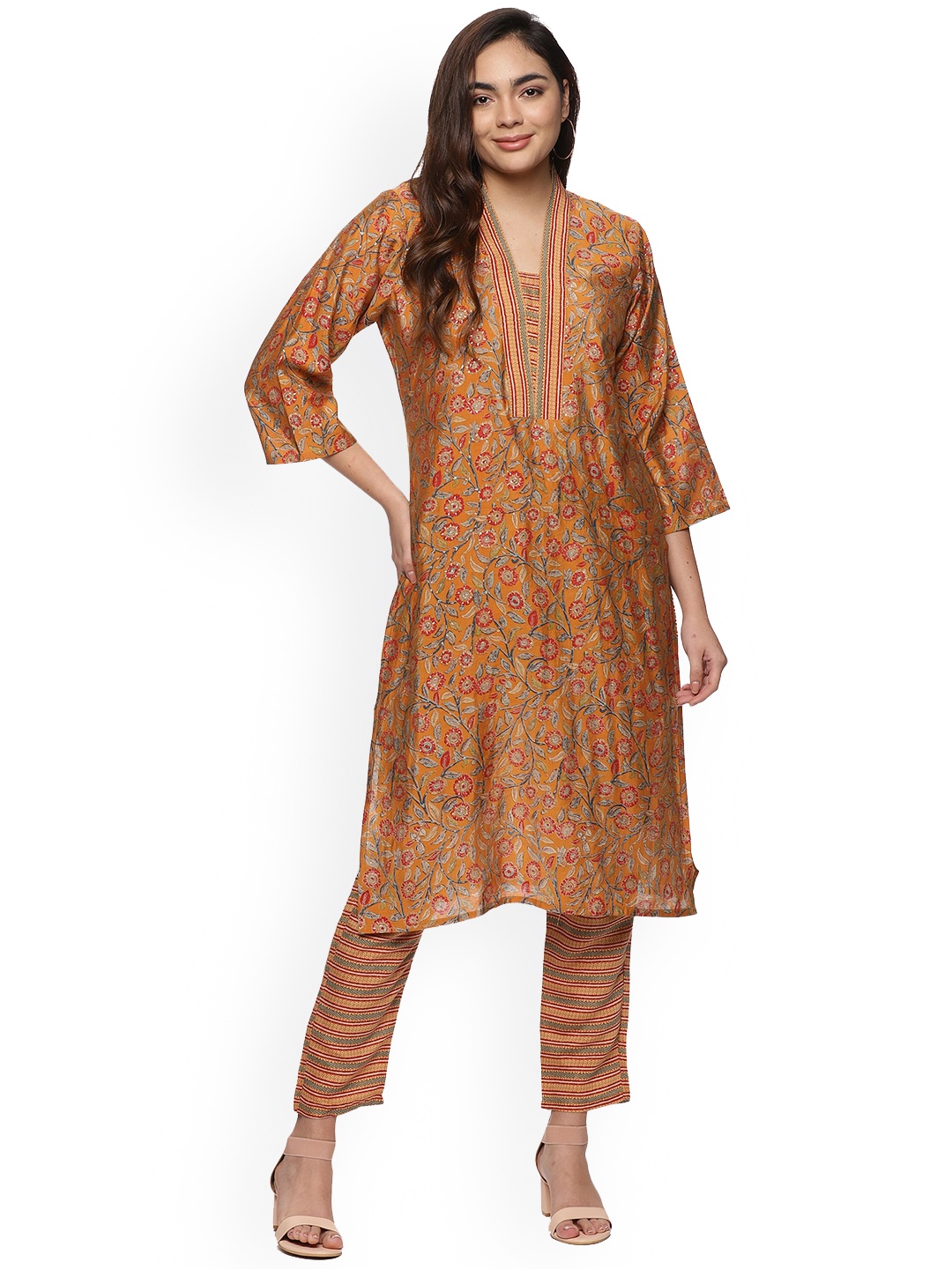 

Rhey Floral Printed Straight Kurta With Trousers, Brown