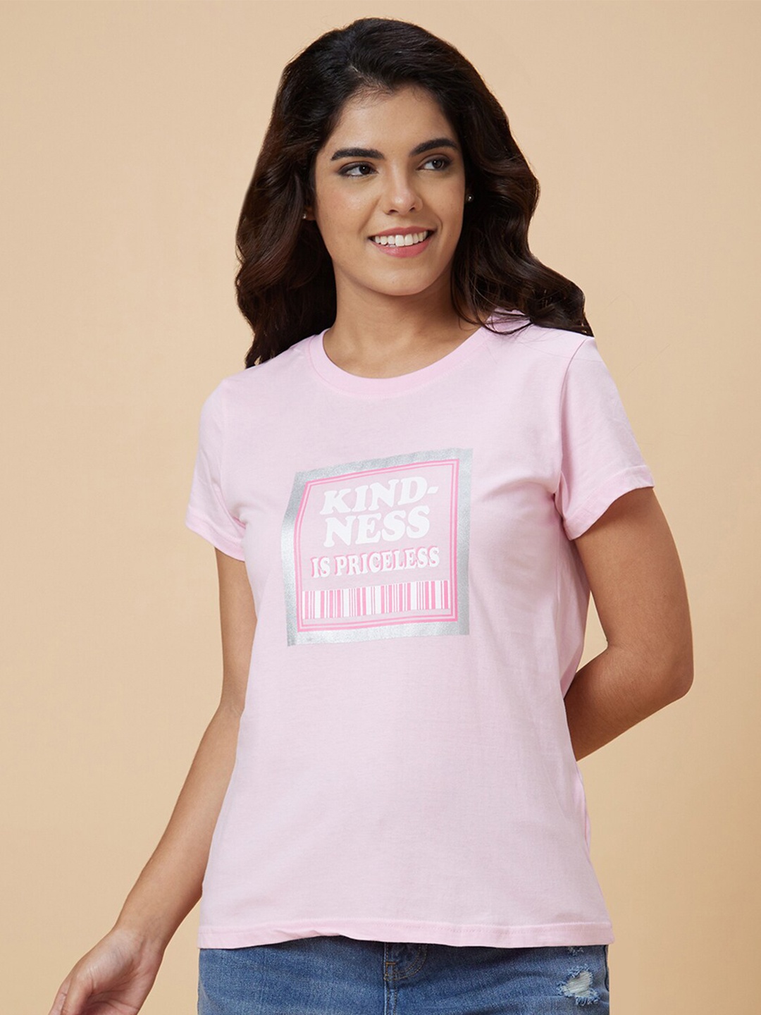 

Globus Women Pink Typography Colourblocked V-Neck Pure Cotton Pockets T-shirt