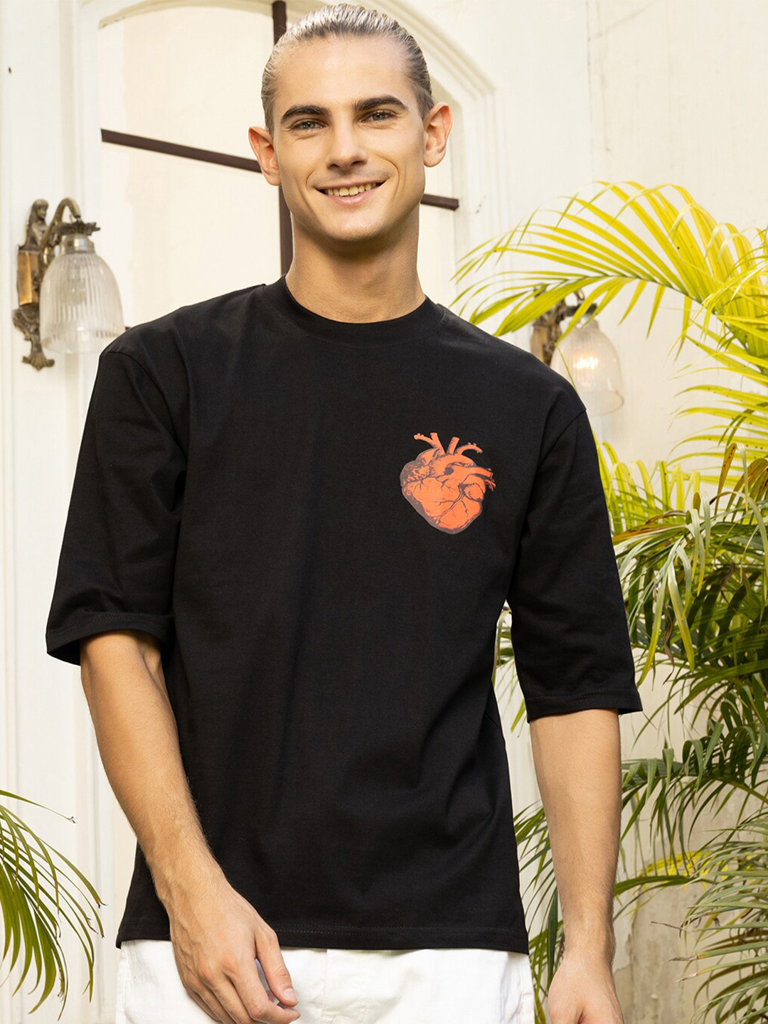 

Gavin Paris Graphic Printed Cotton Drop-Shoulder Oversized T-shirts, Black