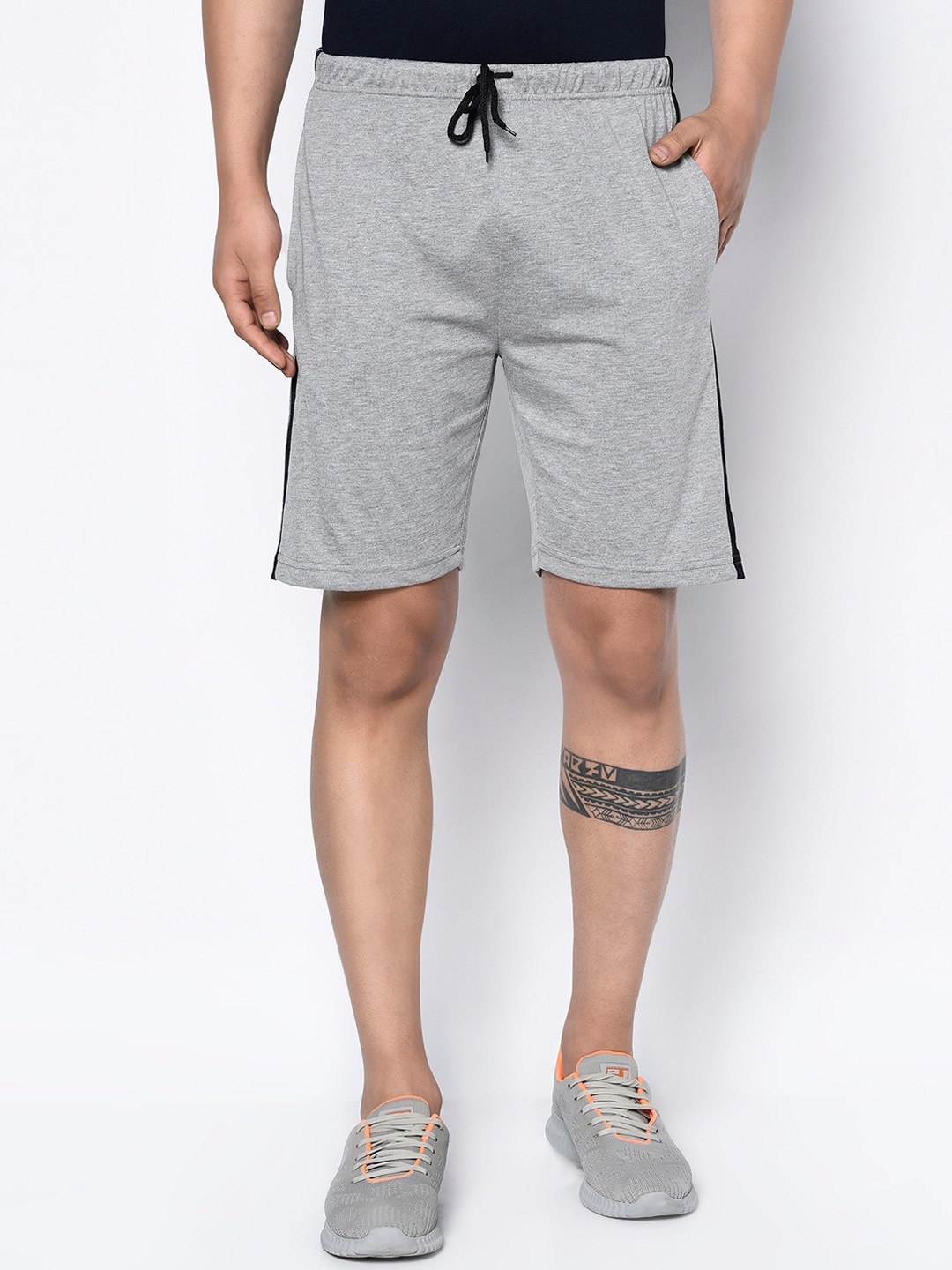 

GLITO Men Mid-Rise Cotton Shorts, Grey