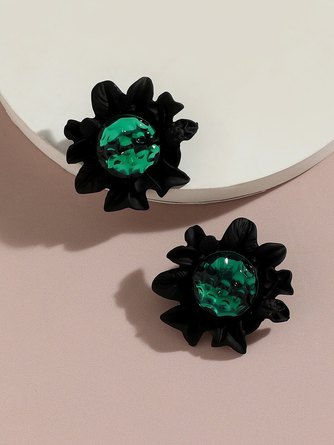 

SOHI Floral Studs Earrings, Black