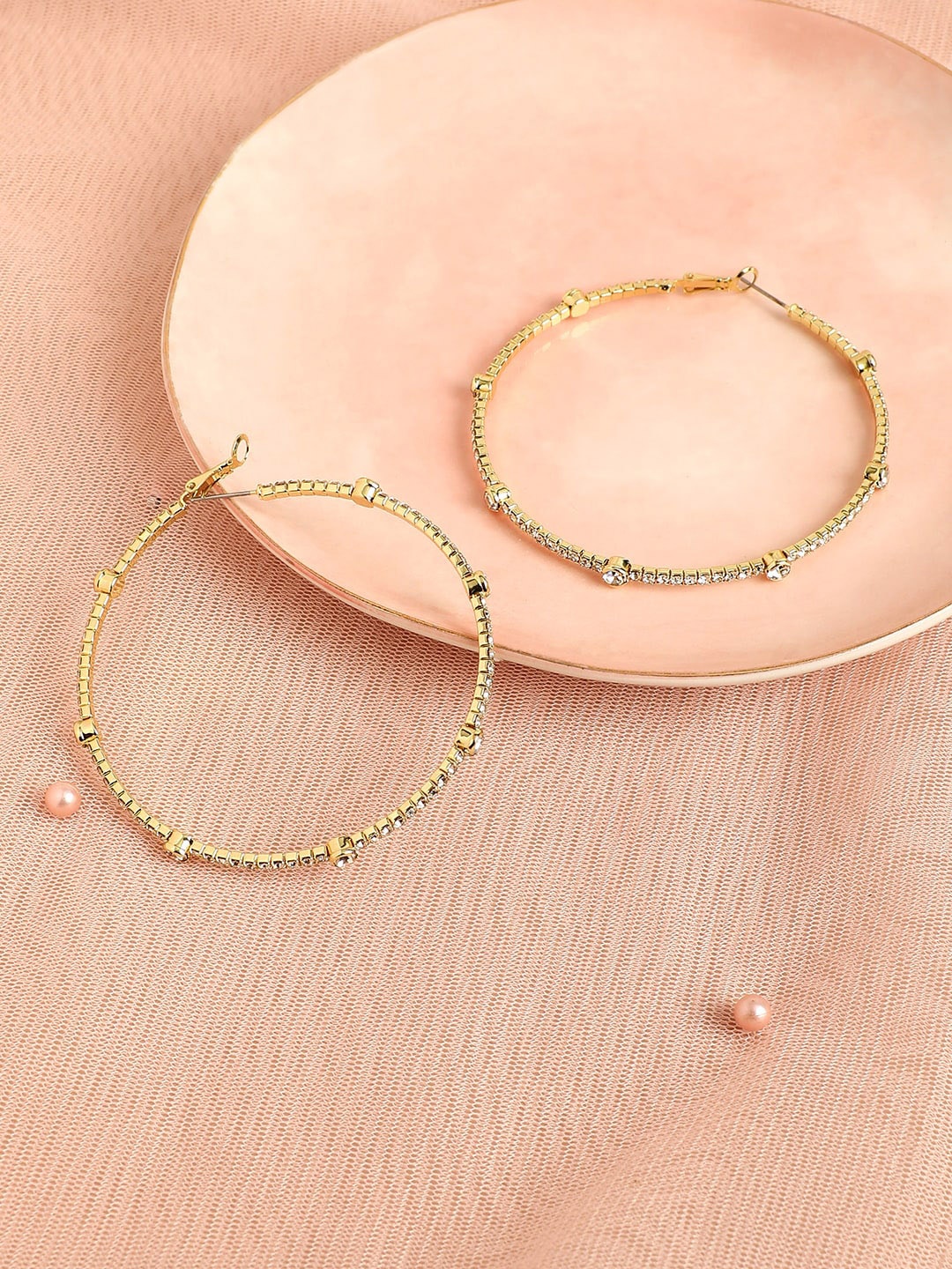 

SOHI Gold-Plated Circular Hoop Earrings