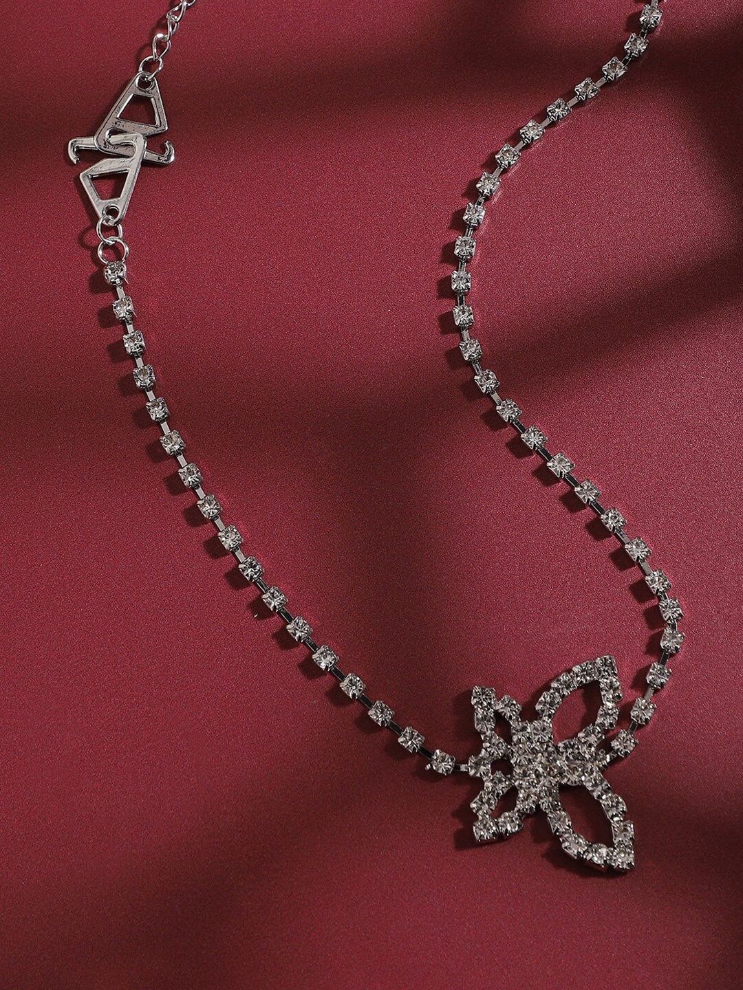 

SOHI Silver-Plated Stone-Studded Necklace