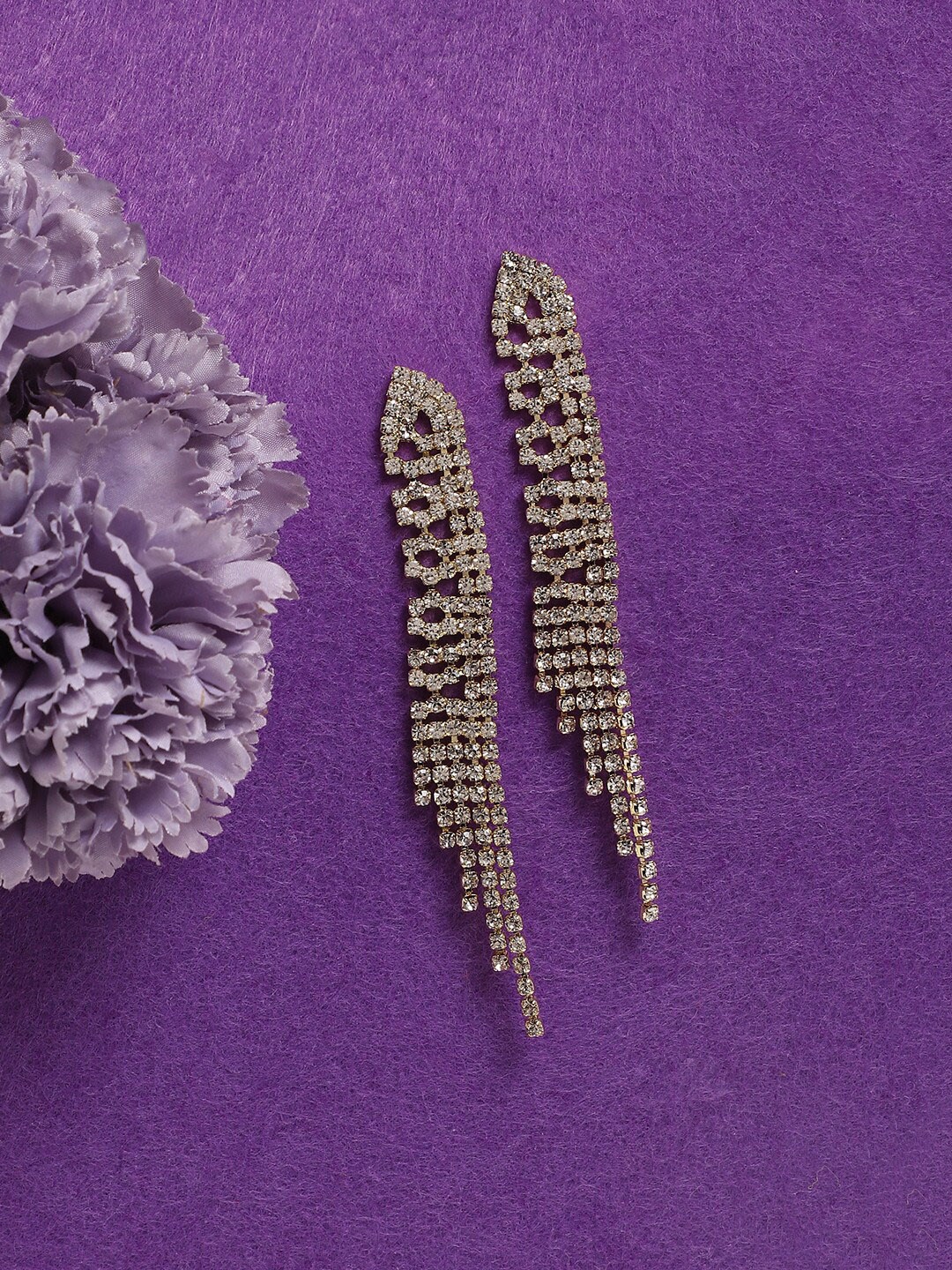 

SOHI Gold-Toned Contemporary Drop Earrings