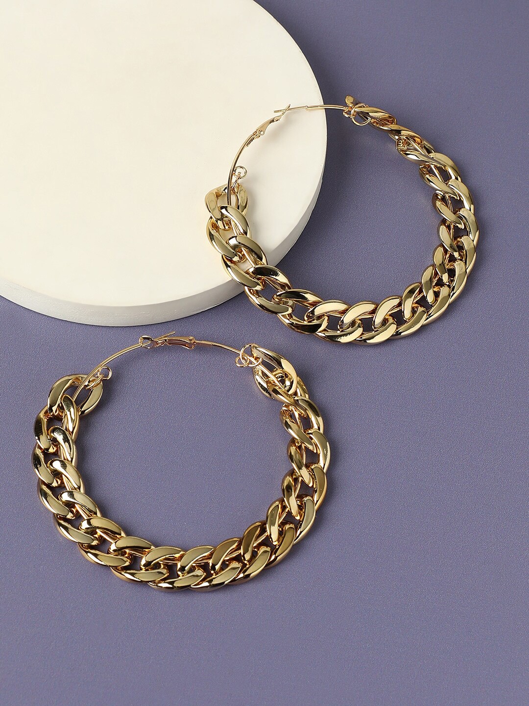 

SOHI Gold-Plated Circular Hoop Earrings