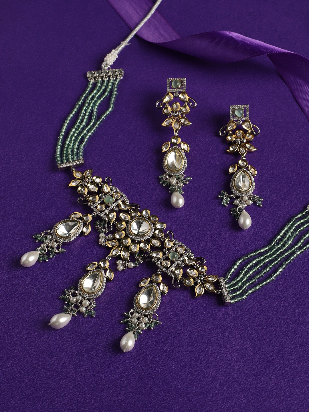 

justpeachy Gold-Plated Stone Studded & Beaded Jewellery Set
