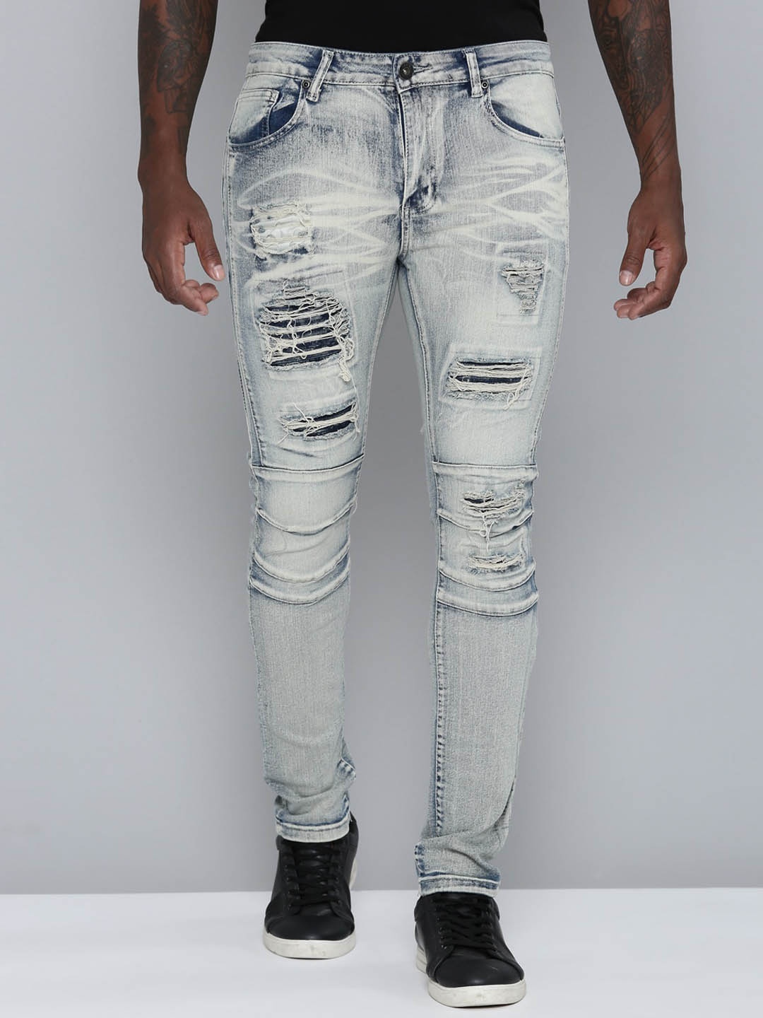 

WAIMEA Men Blue Slim Fit Highly Distressed Heavy Fade Stretchable Jeans