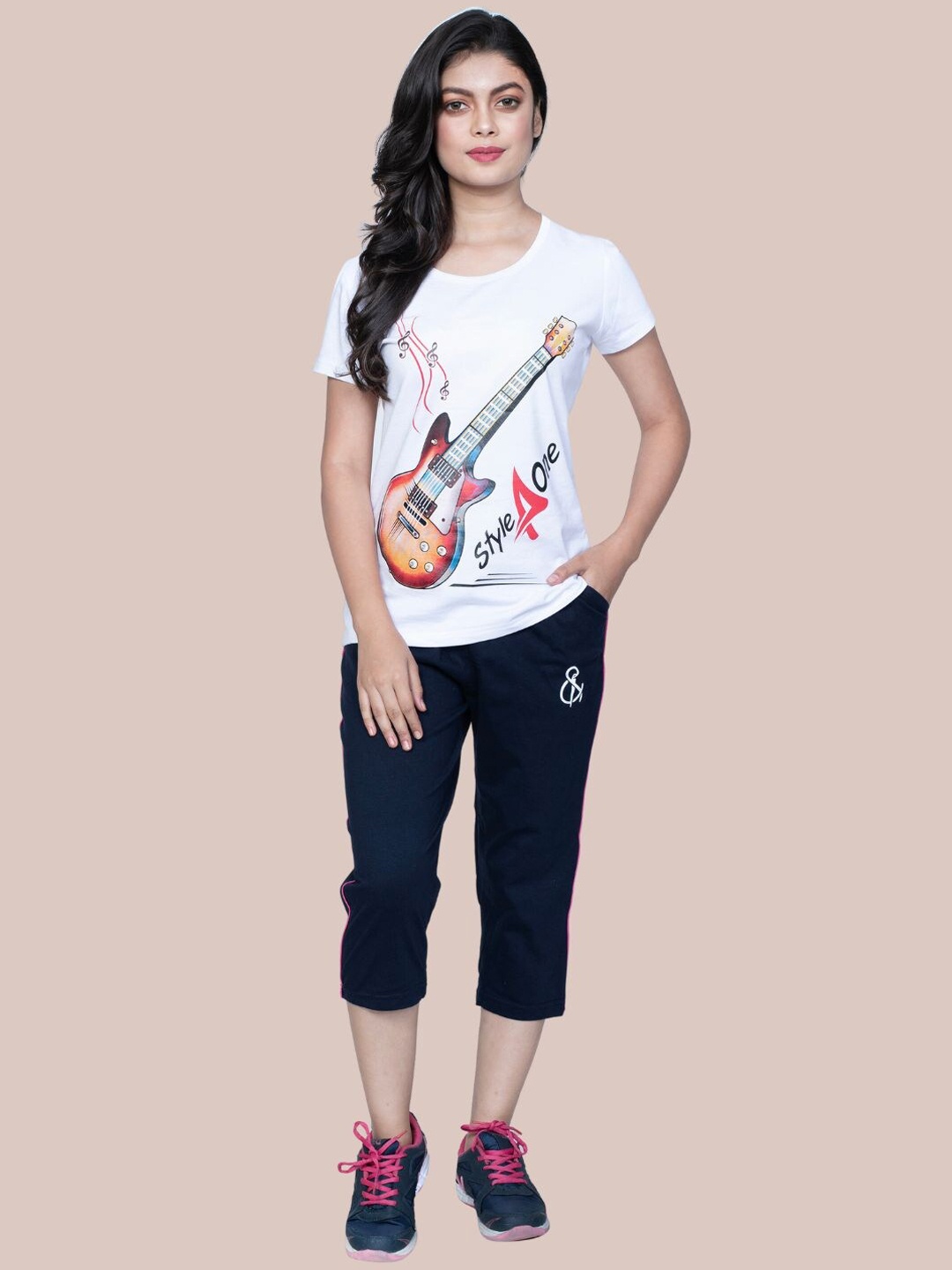 

StyleAOne Printed Pure Cotton T-Shirt With Capris, Blue