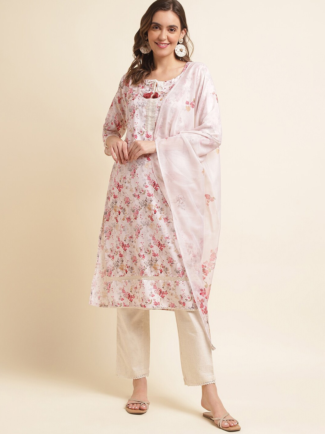 

Ishin Floral Printed Regular Linen Kurta with Trousers & Dupatta, White