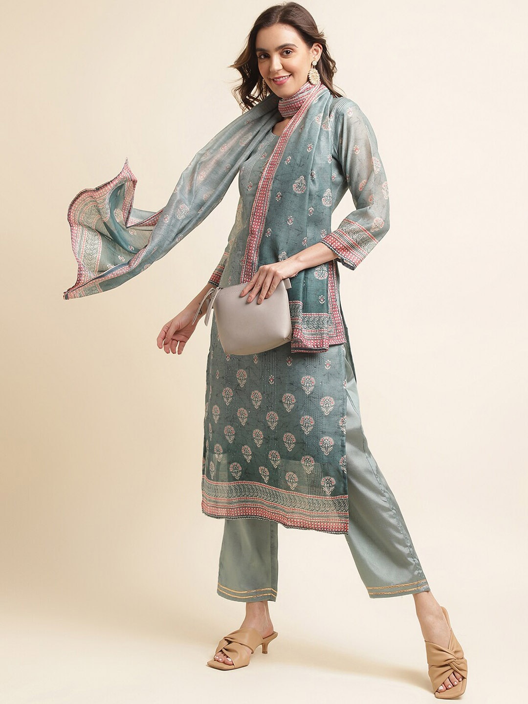 

Ishin Floral Printed Regular Thread Work Kurta with Trousers & With Dupatta, Green