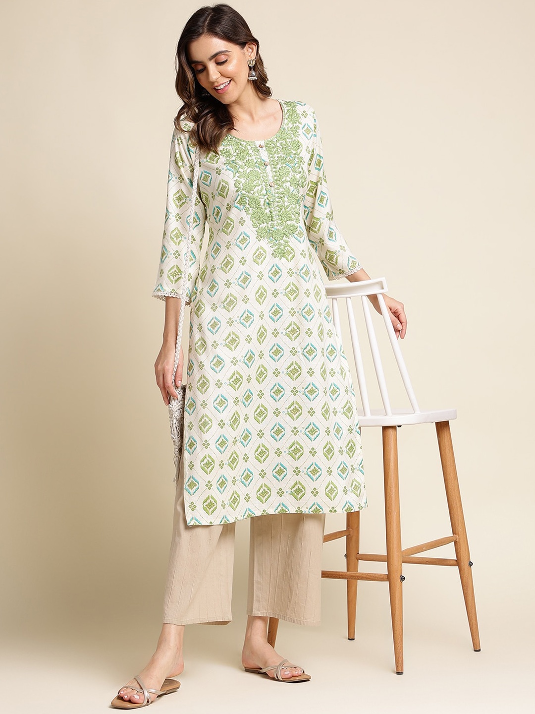 

Ishin Women Floral Printed Silk Straight Kurta, White