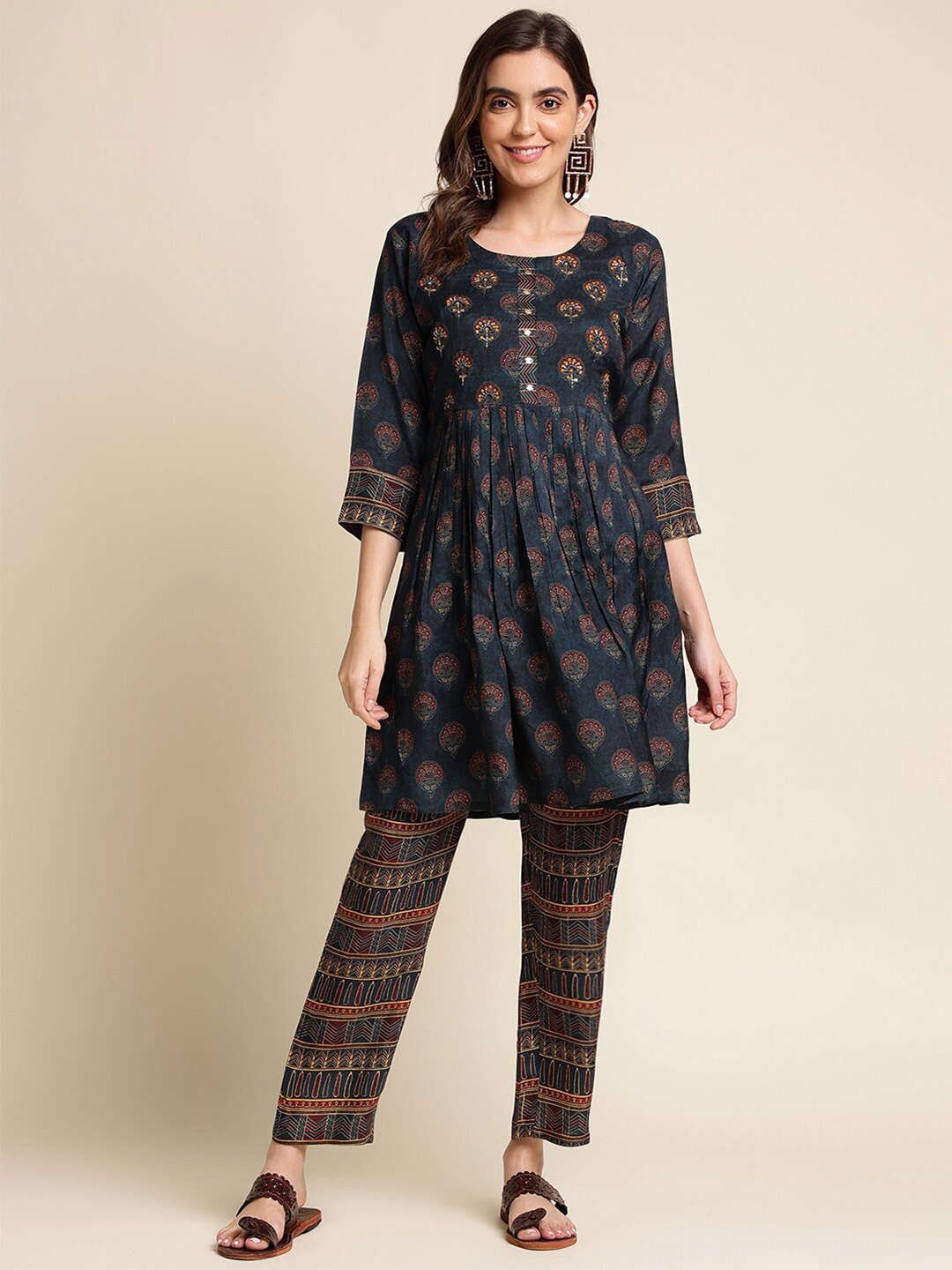 

Ishin Navy Blue Printed Cotton Kurta With Trousers