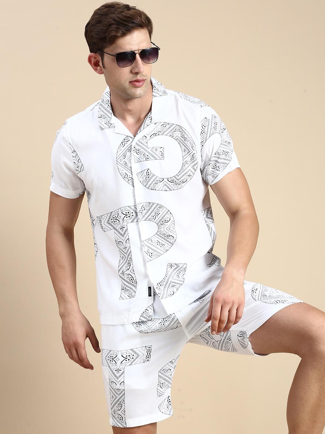 

SHOWOFF Typography Printed Shirt & Trouser, White