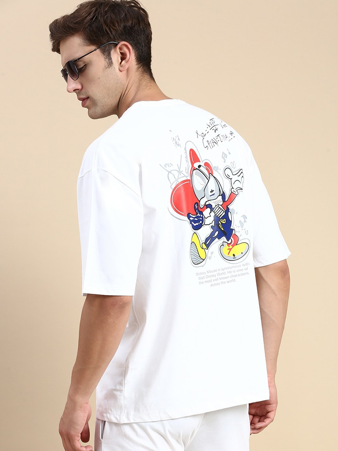 

SHOWOFF Round Neck T-shirt With Shorts, White