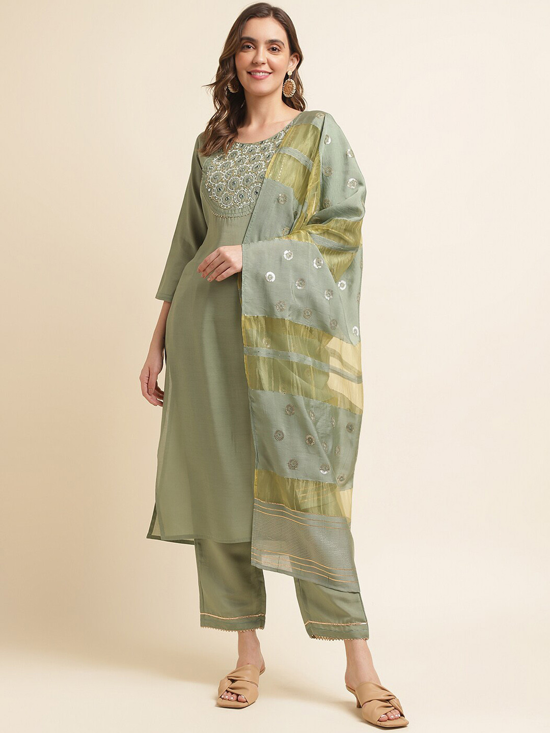 

Ishin Green & Gold-Toned Yoke Design Pure Silk Kurta With Trousers & Dupatta