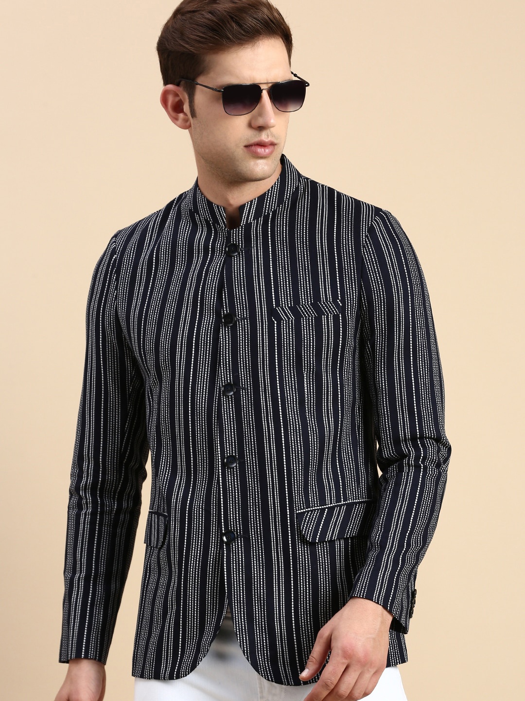 

SHOWOFF Slim Fit Striped Mandarin Collar Bandhgala Blazer, Navy blue