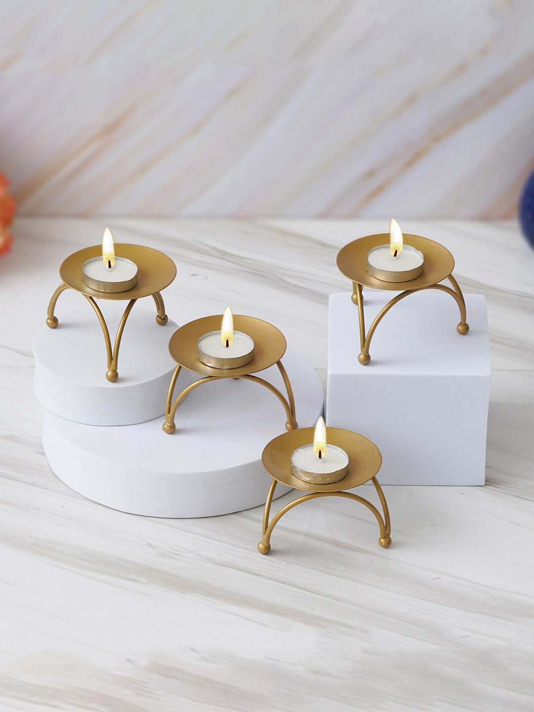 

eCraftIndia 4 Pieces Golden Tea Light Holders, Gold