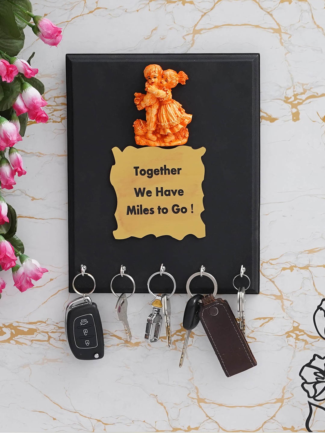 

eCraftIndia Black Cute Couple Quote 5 Hooks Wooden Key Holder
