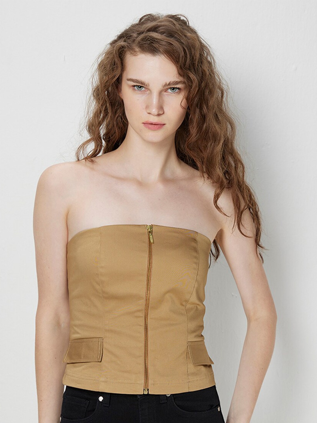 

COVER STORY Beige Strapless Cotton Bandeau Crop Top