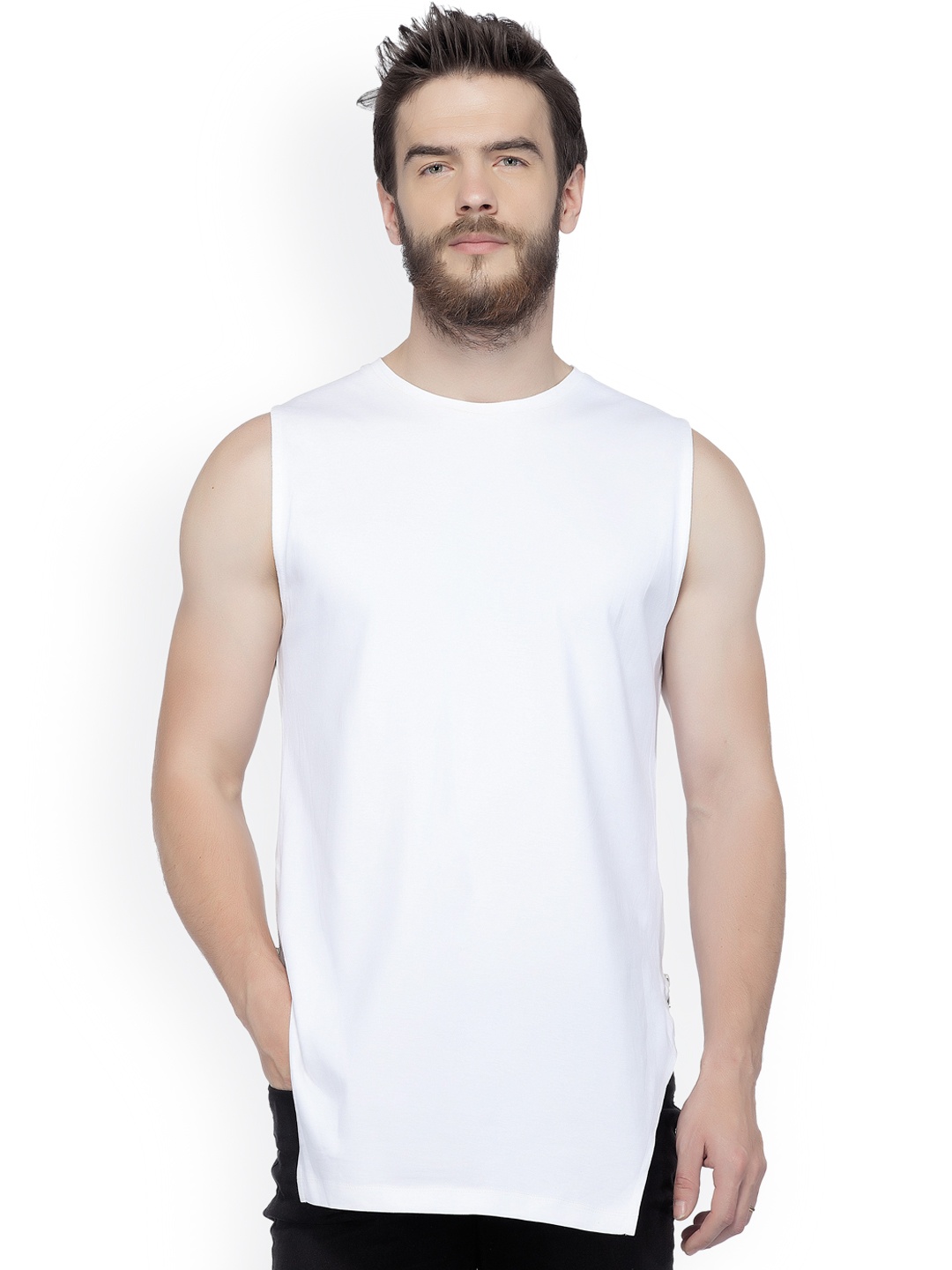 

Tinted Men White Solid Round Neck Slim Fit T-shirt