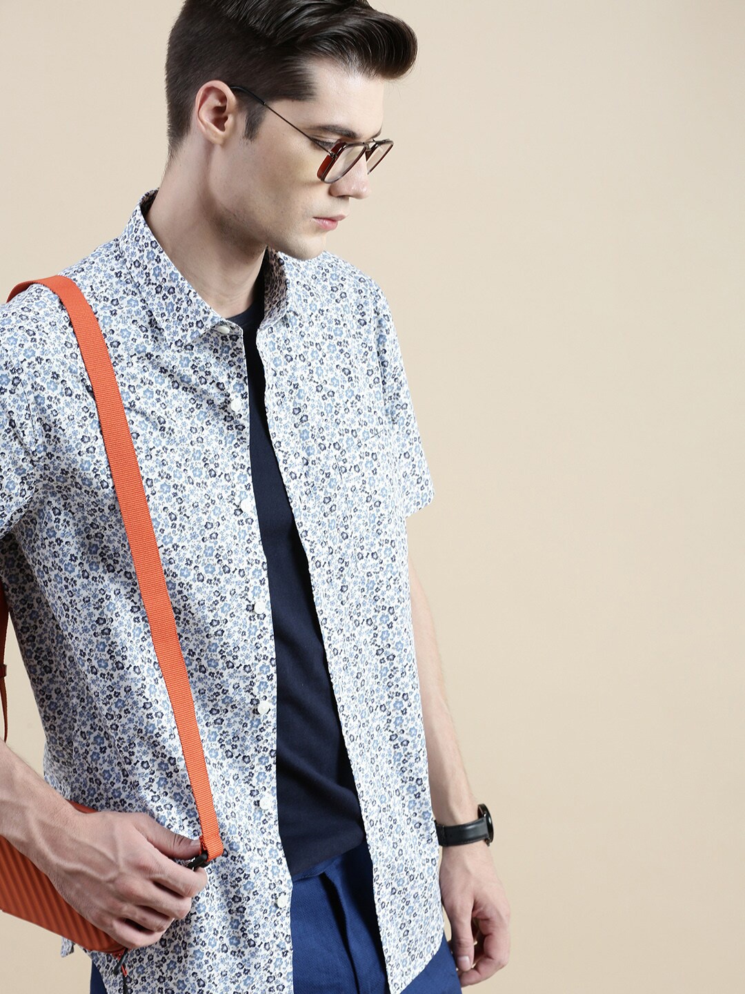 

INVICTUS Comfort Slim Fit Floral Printed Casual Cotton Shirt, Off white