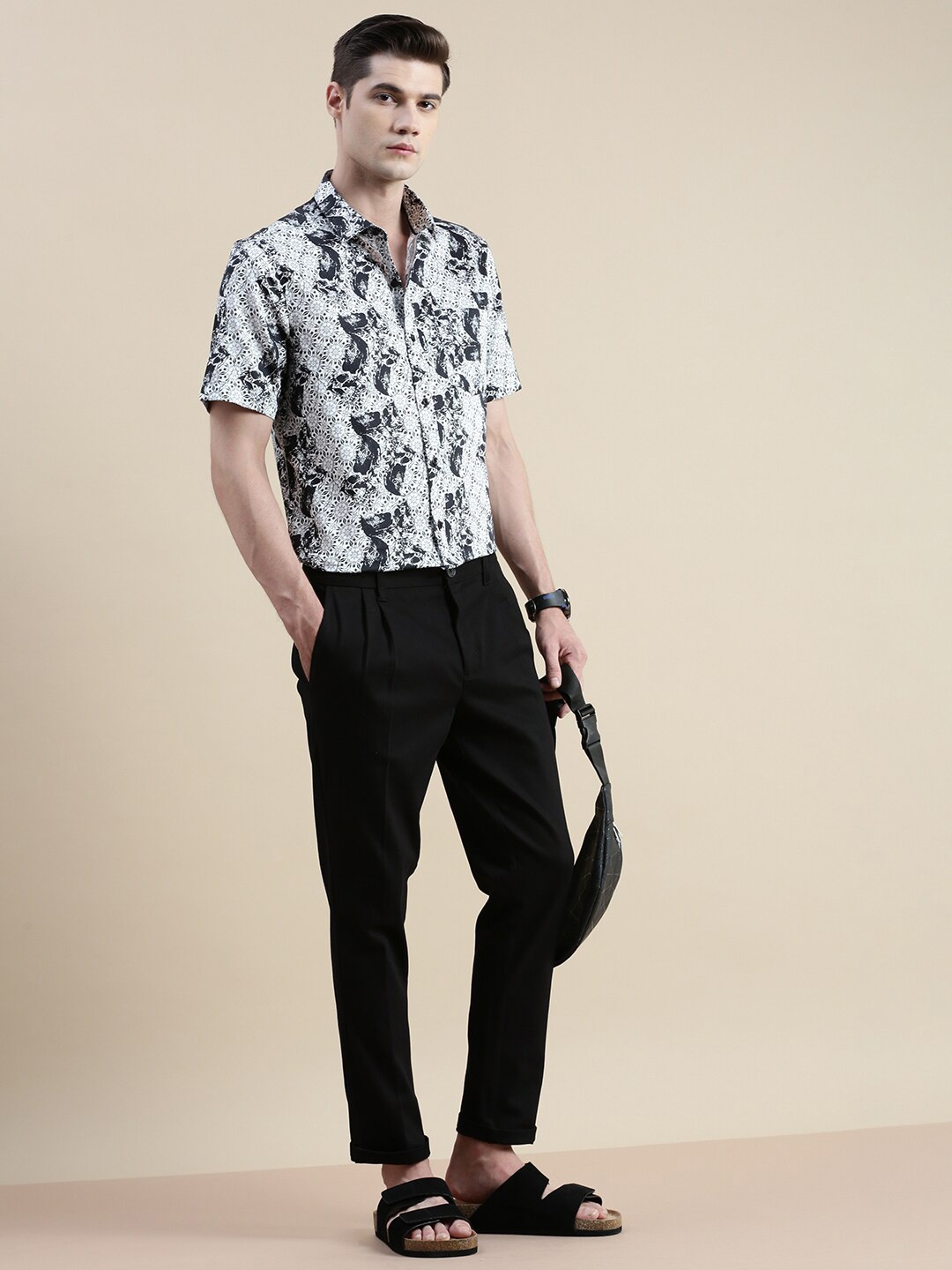 

INVICTUS Comfort Slim Fit Printed Cotton Casual Shirt, White