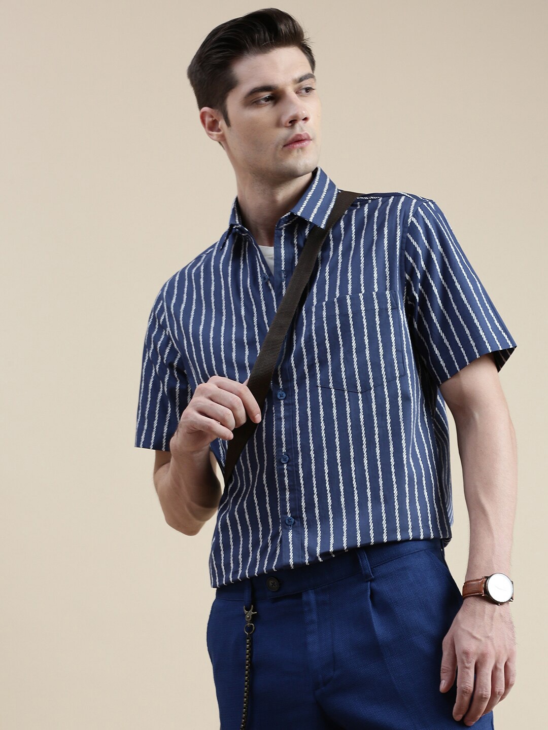 INVICTUS Comfort Slim Fit Opaque Striped Cotton Formal Shirt, Navy blue