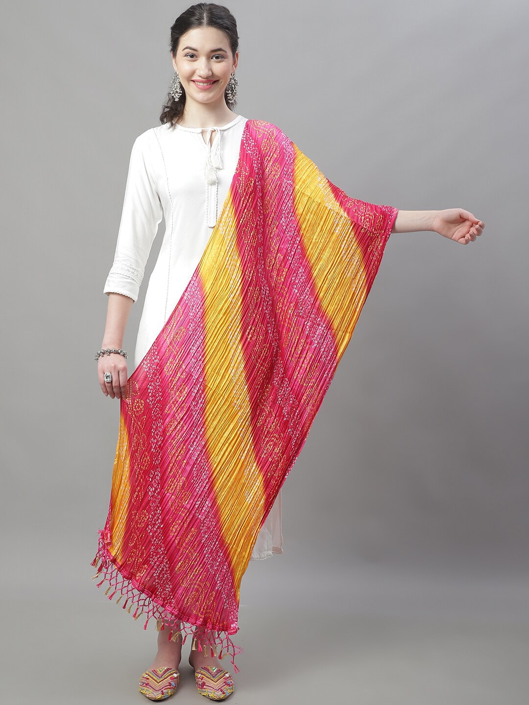 

LOOM LEGACY Dyed Bandhani Tasselled Dupatta with Zari, Yellow