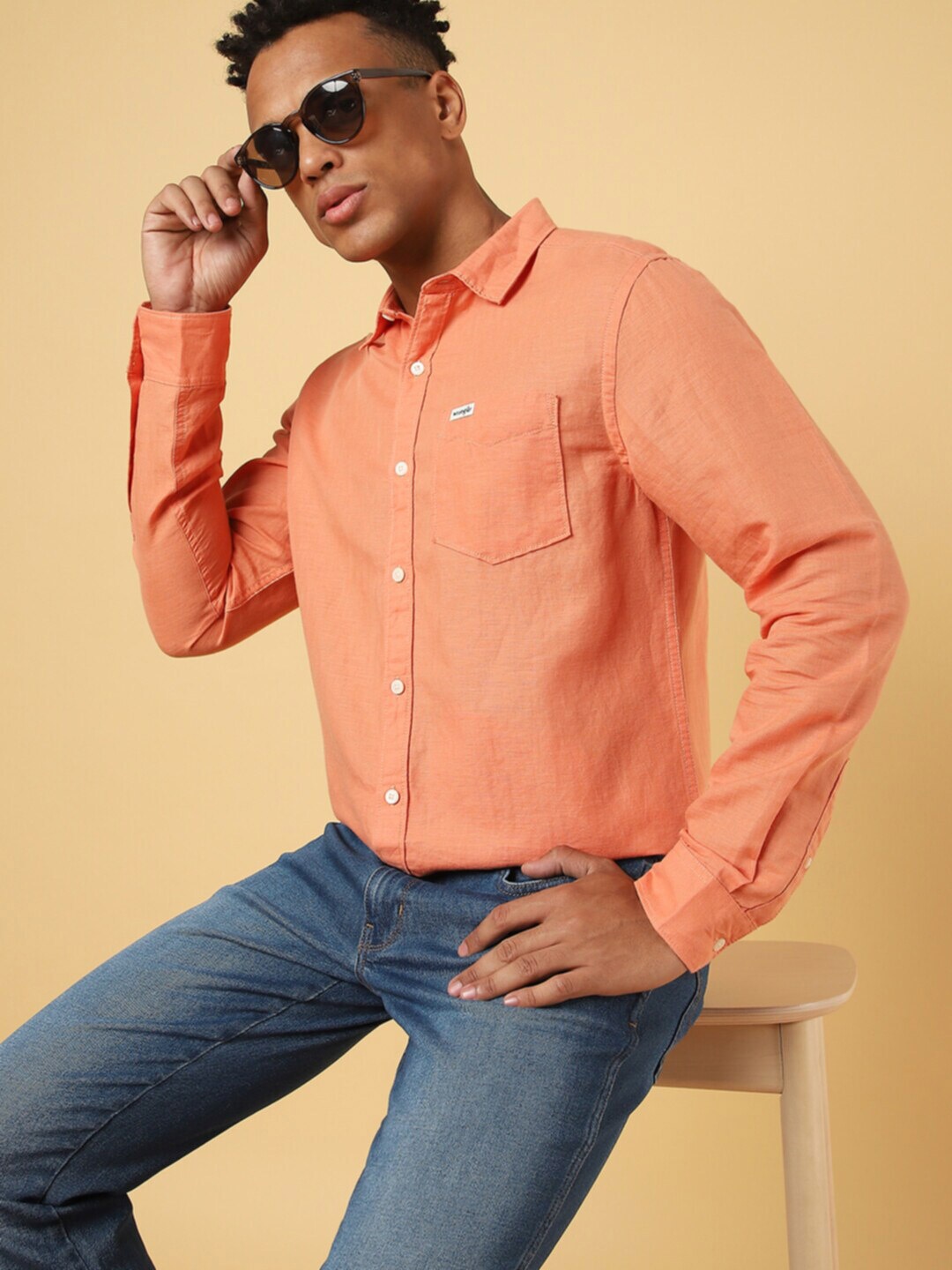 

Wrangler Men Opaque Cotton Linen Casual Shirt, Orange