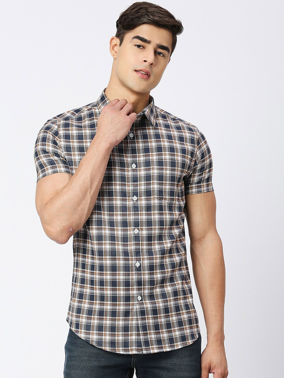 

Metronaut Men Brown Tartan Checks Opaque Checked Casual Shirt