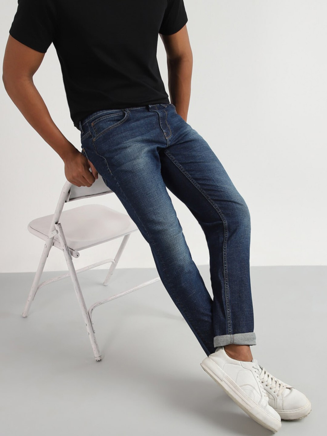 

Lee Men Slim Fit Mid-Rise Light Fade Stretchable Jeans, Blue