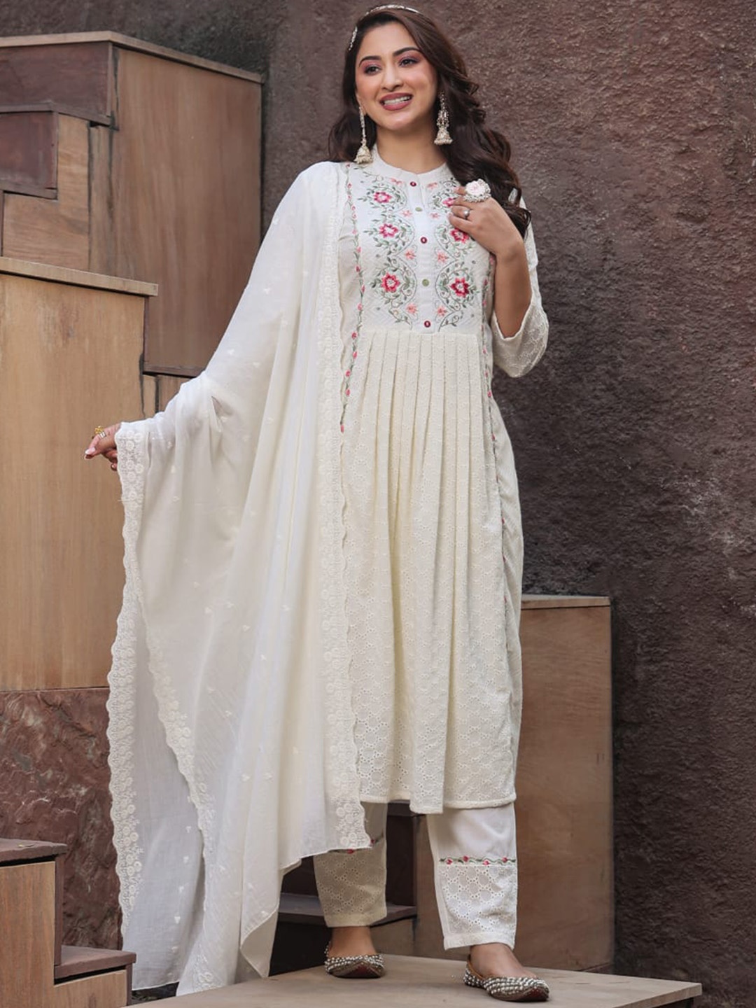 

Ittarr Ethnic Motifs Embroidered Pleated Pure Cotton Kurta & Trousers With Dupatta, Cream