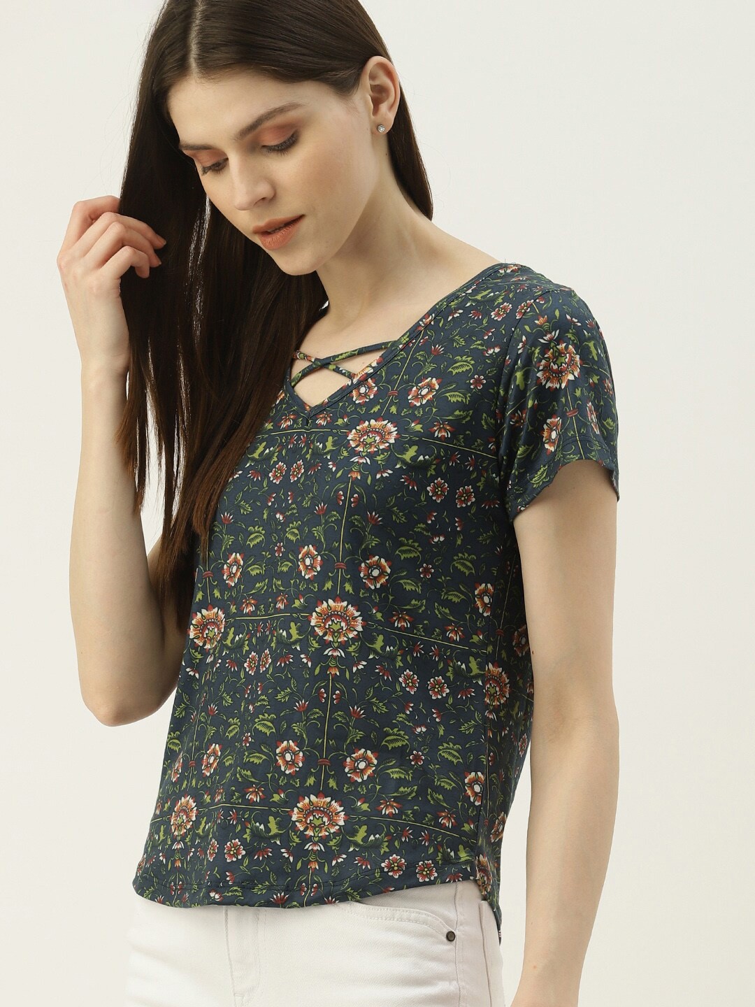 

Mast & Harbour Green & Brown Floral Printed Regular Top