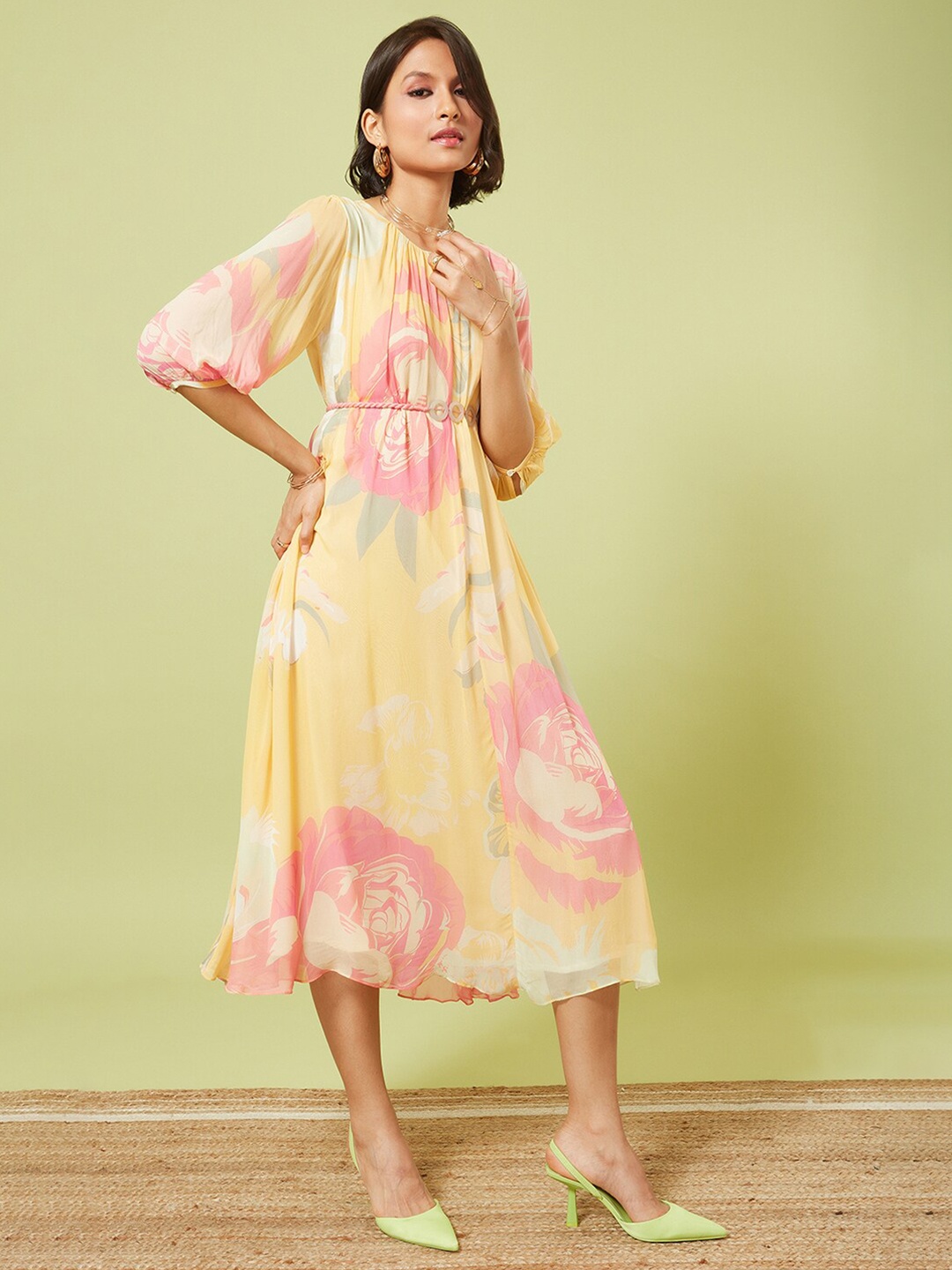 

Marigold Lane Floral Printed Gathers Detailed A-Line Dress With Belt, Yellow