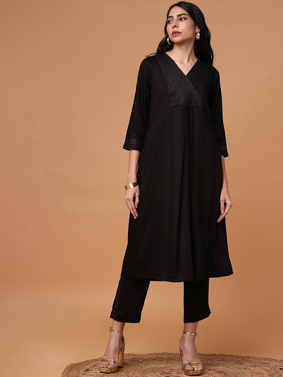 

Marigold Lane V-Neck Yoke Design Striped A-Line Kurta, Black